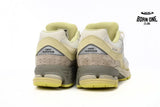 New Balance 2002R AURALEE White M2002RA1