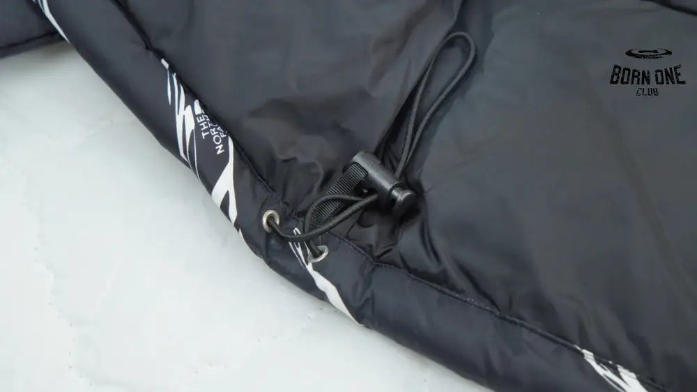 The North Face Splicing White And Black Zebra Jaqueta