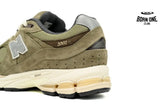New Balance 2002R Olive Brown M2002RHN