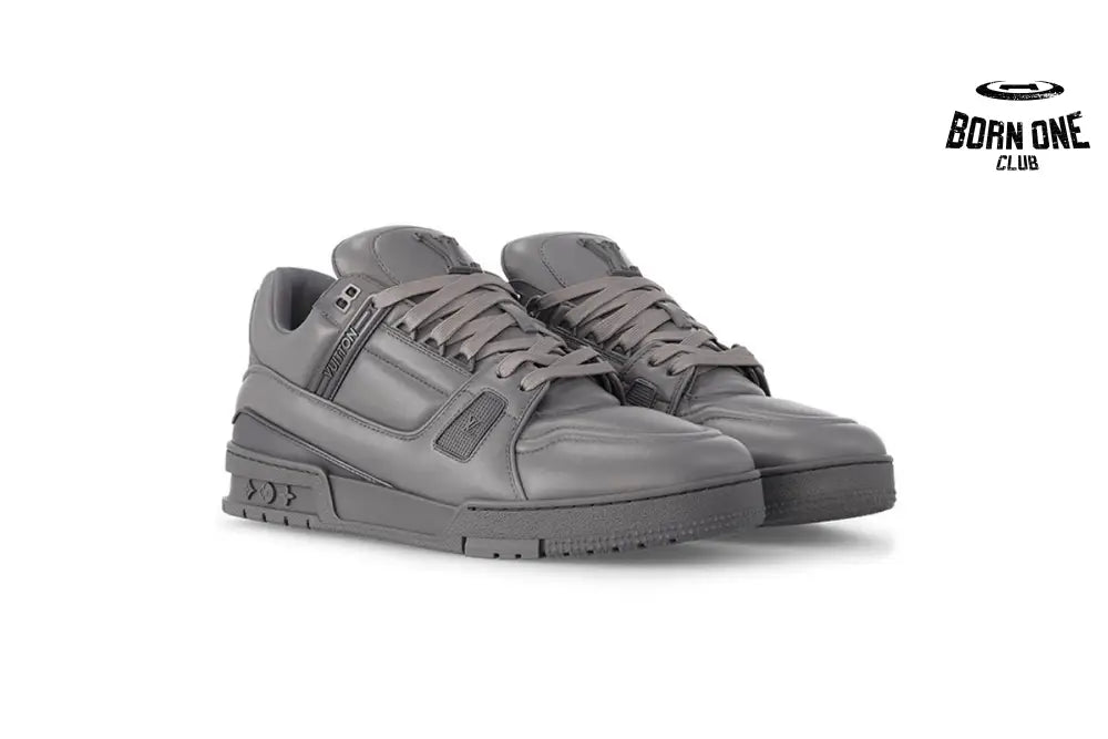 Louis Vuitton Trainer Triple Grey 1AC5CR