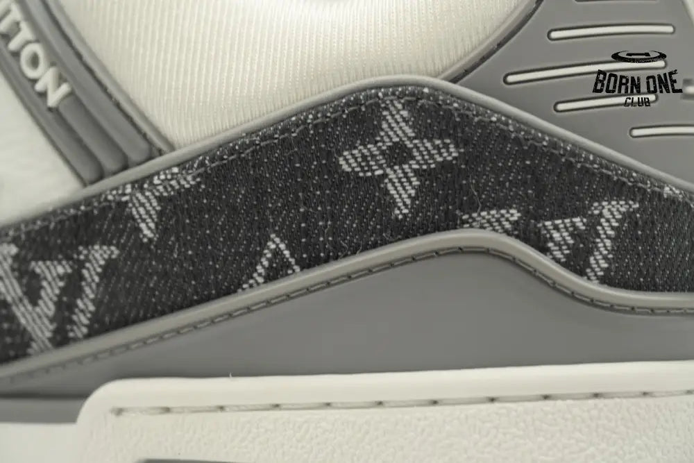 Louis Vuitton Trainer Grey