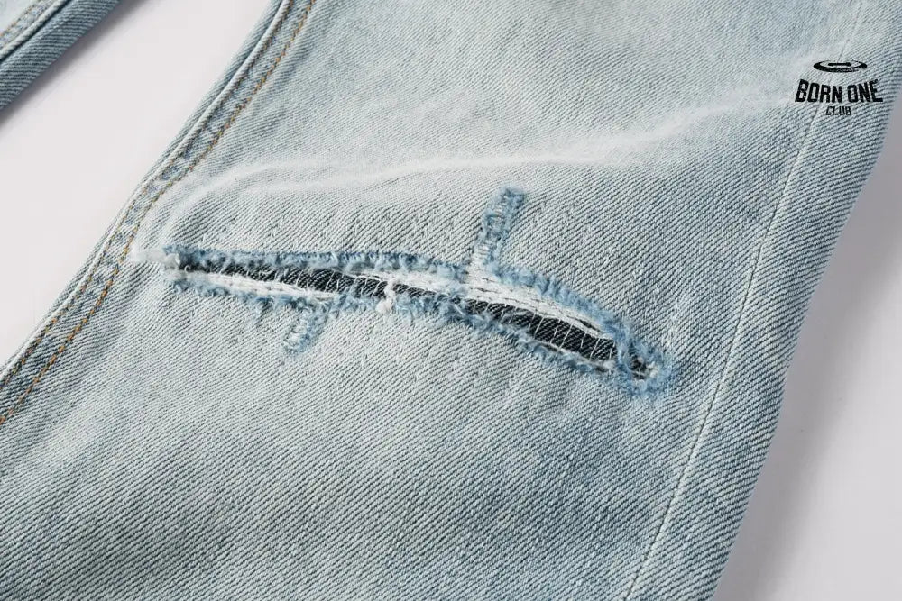 Calça Jeans Ksubi Azul Claro Corte no Joelho