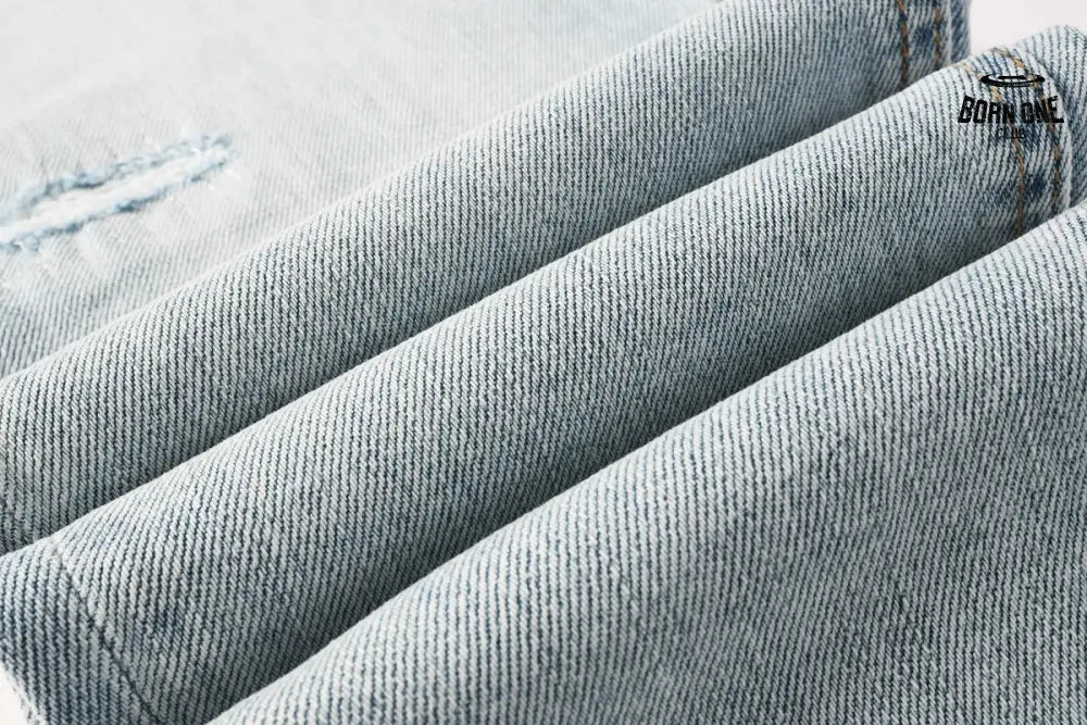 Calça Jeans Ksubi Azul Claro Corte no Joelho