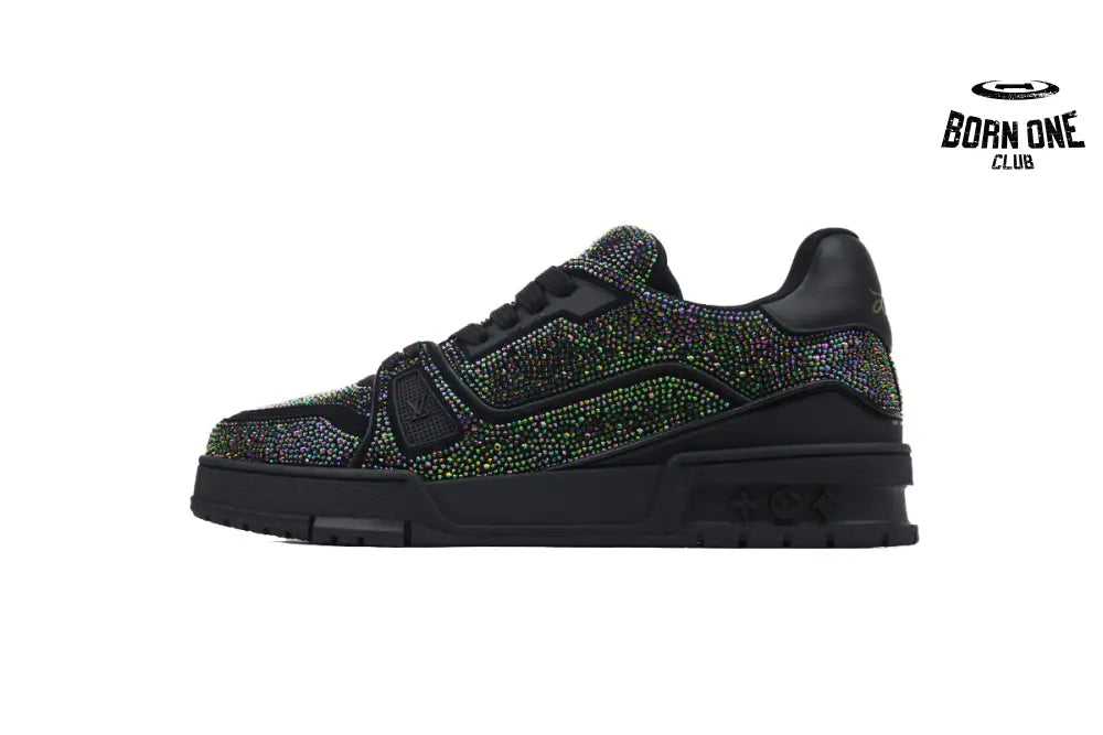 Louis Vuitton Trainer Black Rhinestones 1A815H