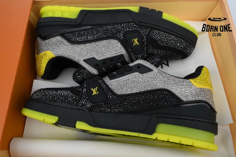 Louis Vuitton Trainer Black Yellow Rhinestone 1A9JXP