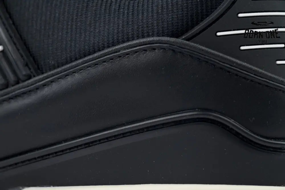 Louis Vuitton Trainer Black Skin And White Background