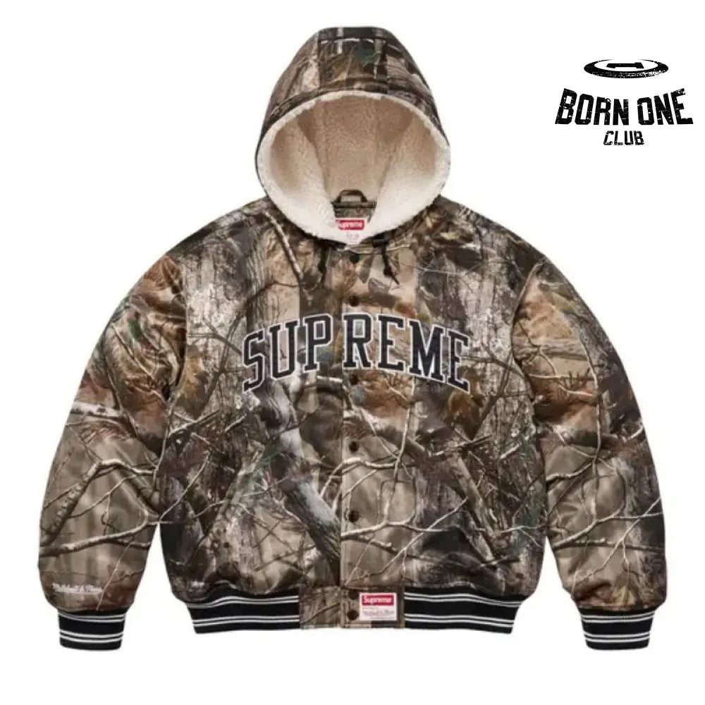 Jaqueta Supreme x Mitchell & Ness Varsity Satin AP Camo
