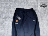 Conjunto Supreme x Umbro Gradient Track Black
