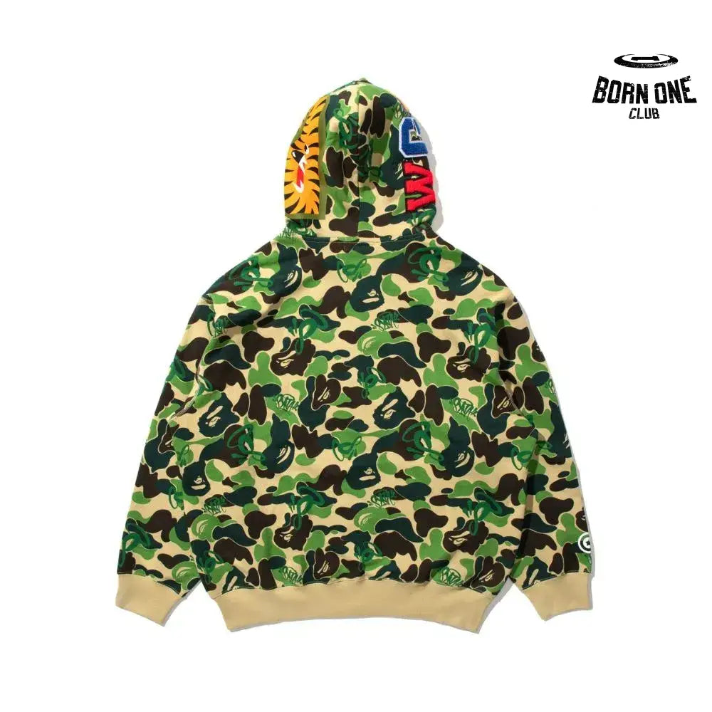 Jaqueta BAPE x SYNA By Central x Spotfy Shark Full Zip Camo Green