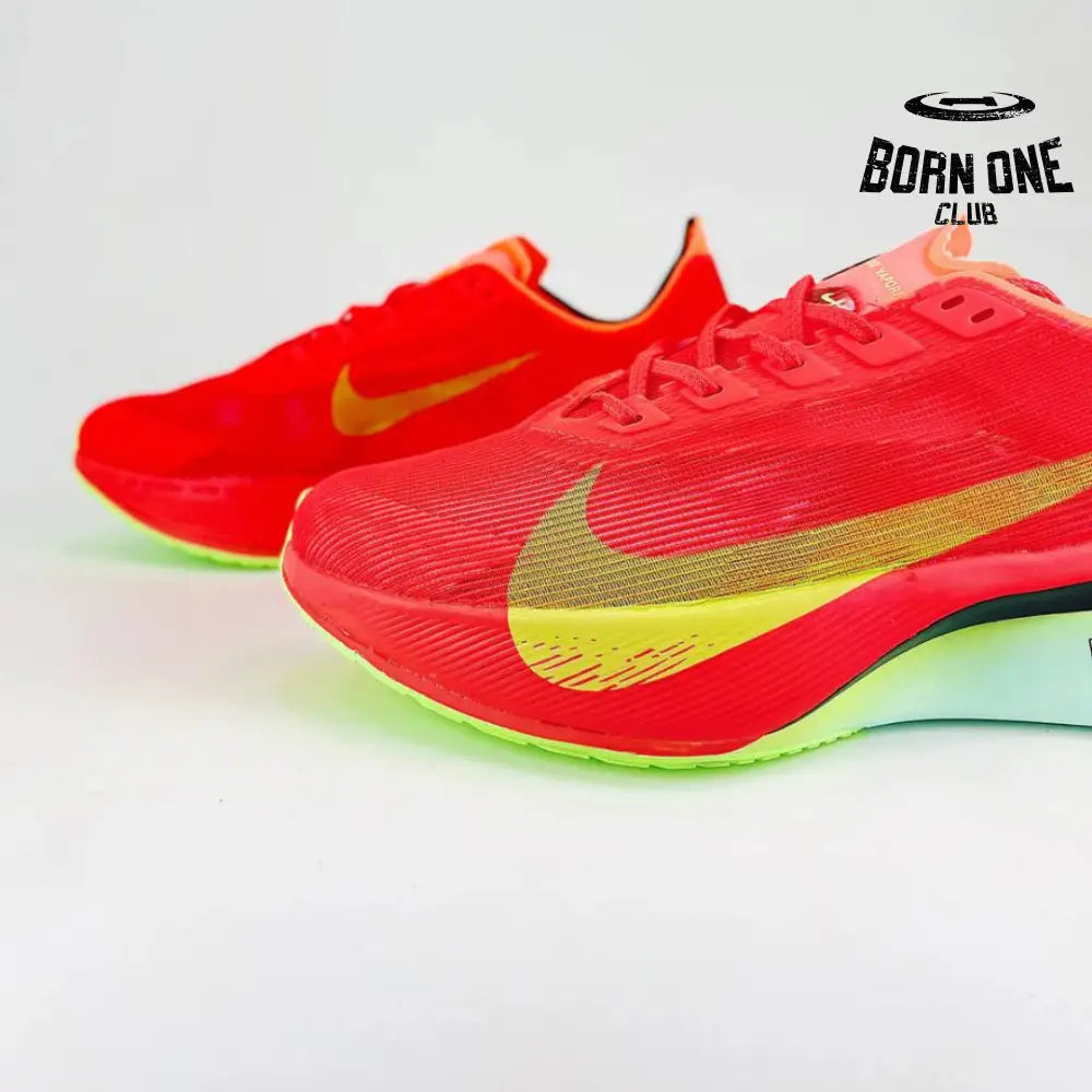 Nike ZoomX VaporFly 4 Vermelho