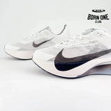 Nike ZoomX VaporFly 4 Branco/Cinza