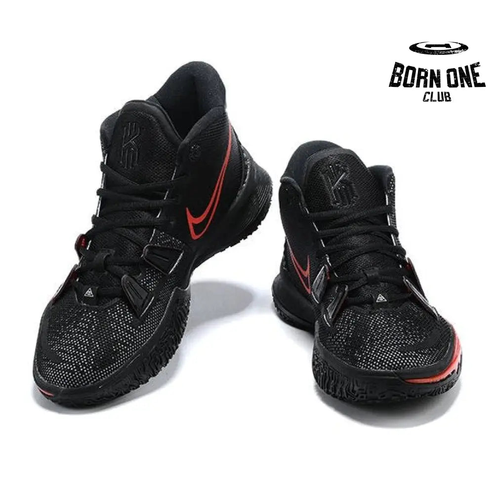 NIKE KYRIE 7 x BRED