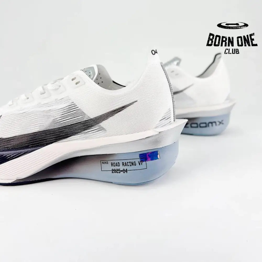 Nike ZoomX VaporFly 4 Branco/Cinza