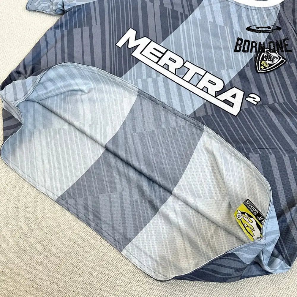 Camiseta Mertra