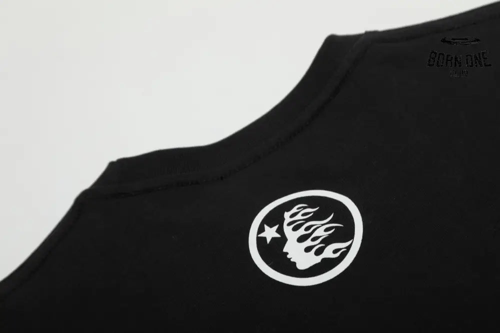 Camiseta Hellstar