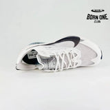 Nike ZoomX VaporFly 4 Branco/Cinza