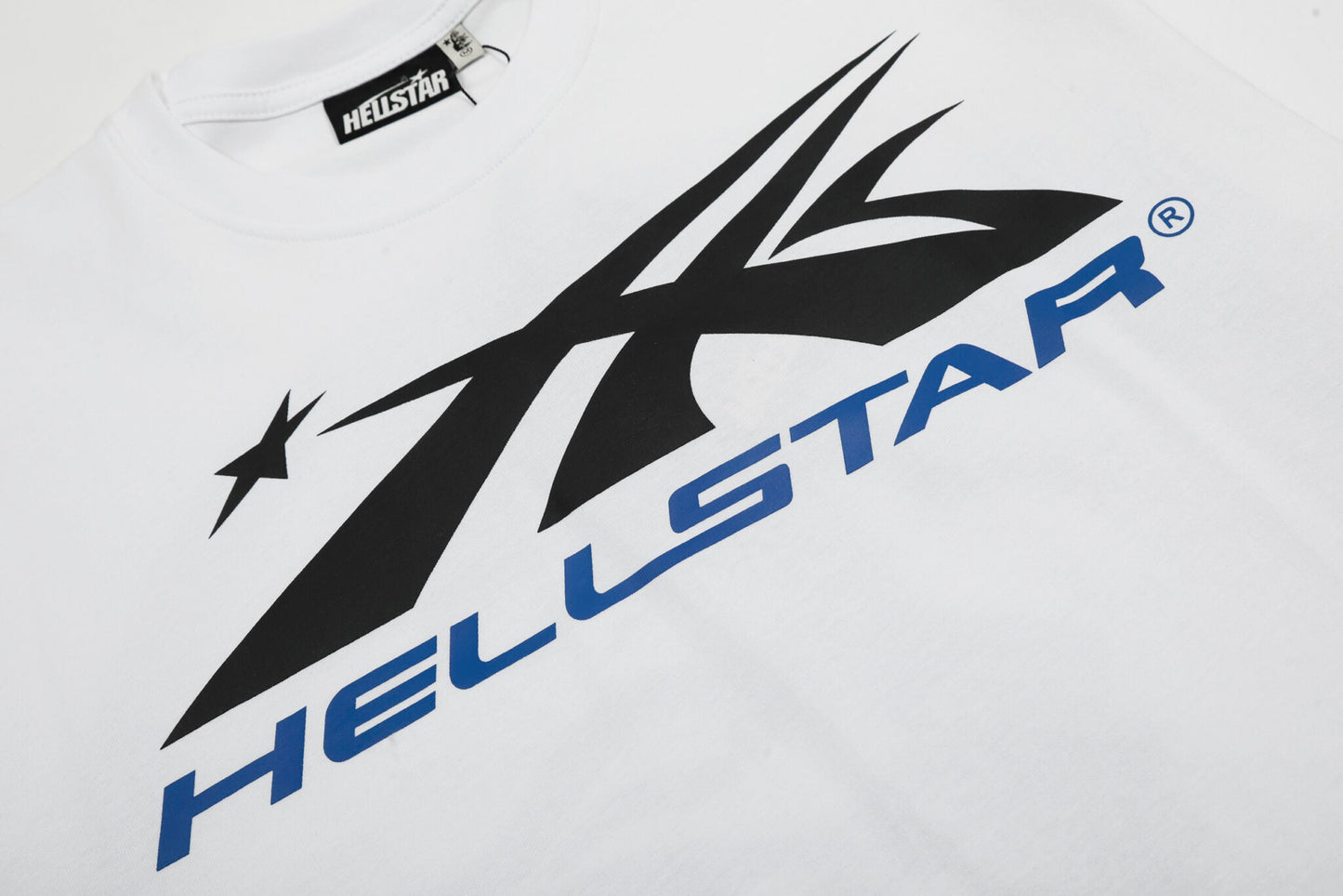 Camiseta Hellstar