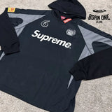Conjunto Supreme Hooded Soccer Preto