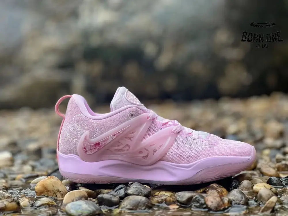 NIKE KD 15 x AUNT PEARL