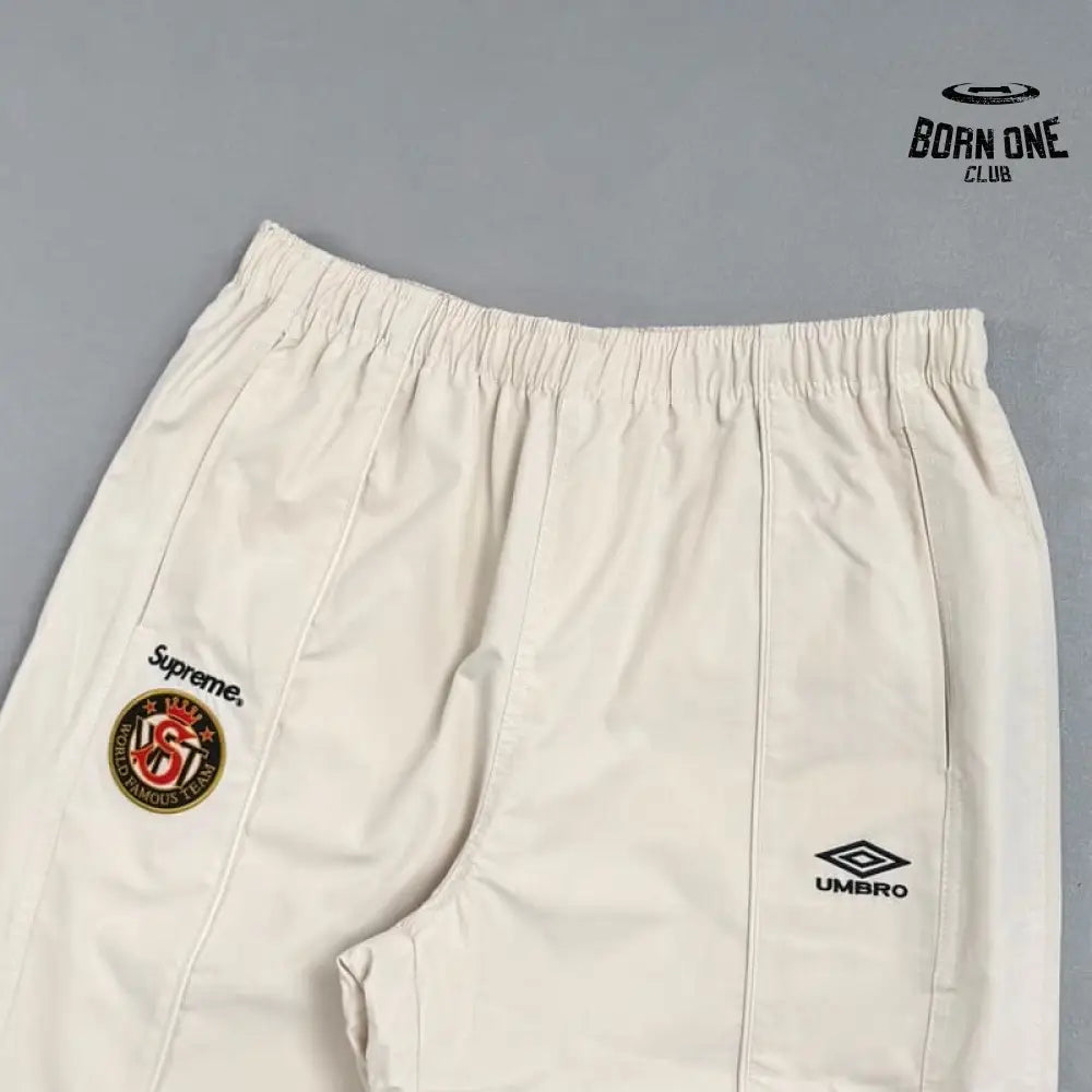 Conjunto Supreme x Umbro Cotton Ripstop Track Stone