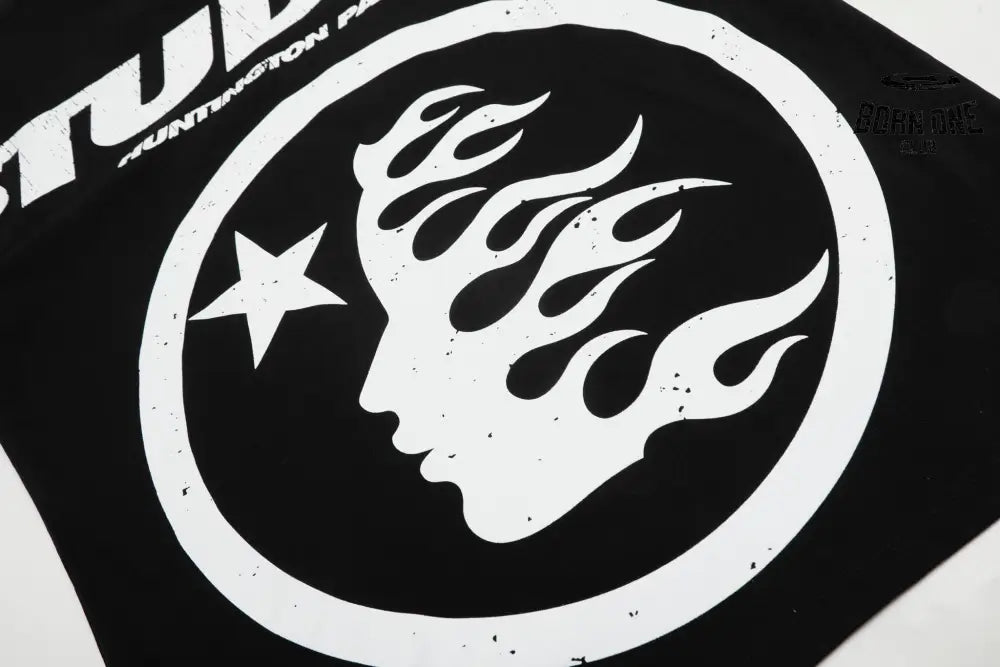 Camiseta Hellstar