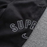 Calça Supreme x Nike Arc