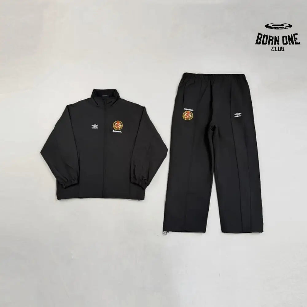 Conjunto Supreme x Umbro Cotton Ripstop Track Black