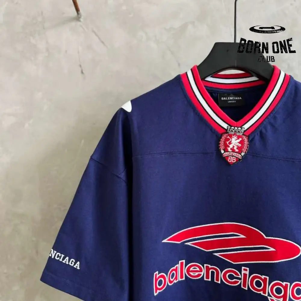 Camiseta Balenciaga Football V-neck Oversized Azul