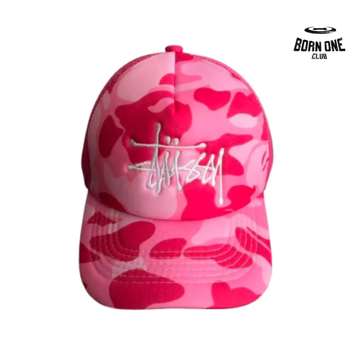 Boné BAPE x Stussy Trucker Pink