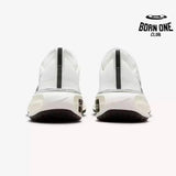 Nike Invincible Run 3 - Branco/Preto