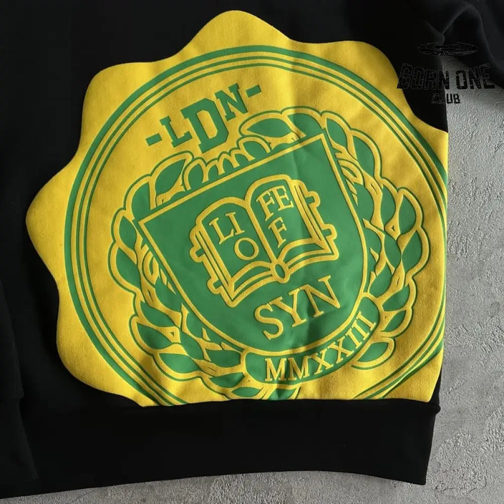 Conjunto Syna World College Logo Preto/Amarelo