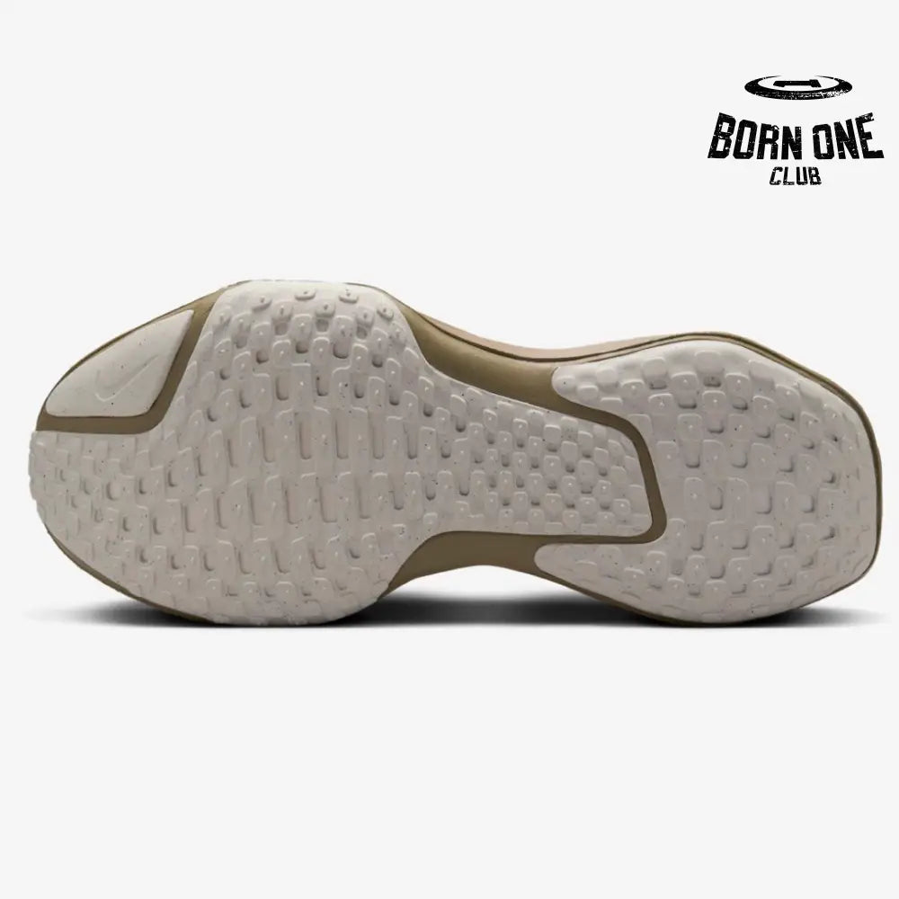 Nike Invincible Run 3 - Marrom