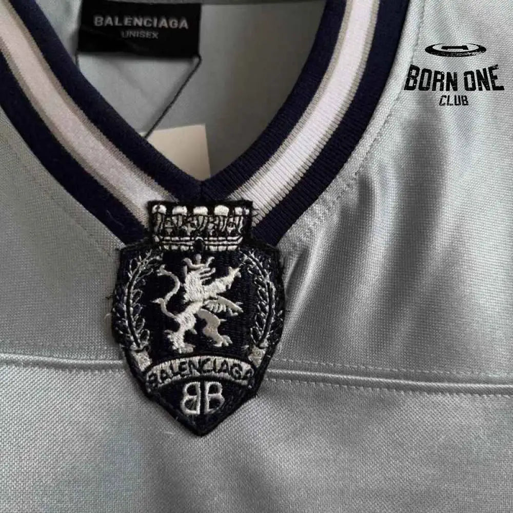 Camiseta Balenciaga Jersey V-neck Oversized Cinza
