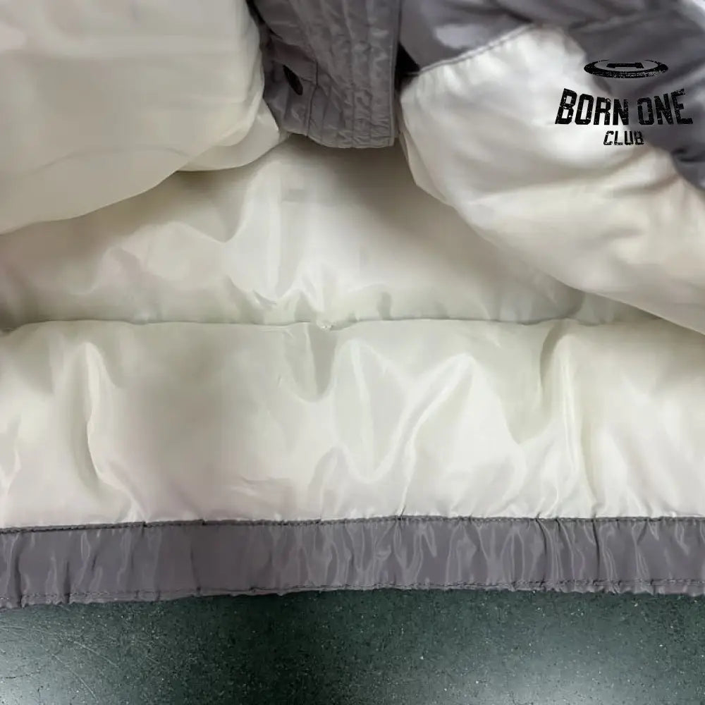 Jaqueta Corteiz Bolo Puffer Silver