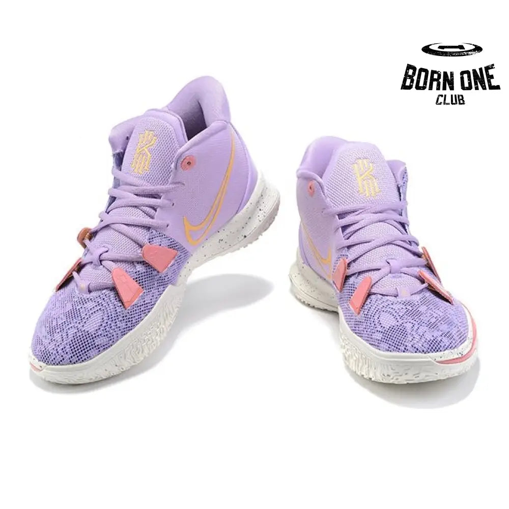 NIKE KYRIE 7 x DAUGHTERS AZURIE
