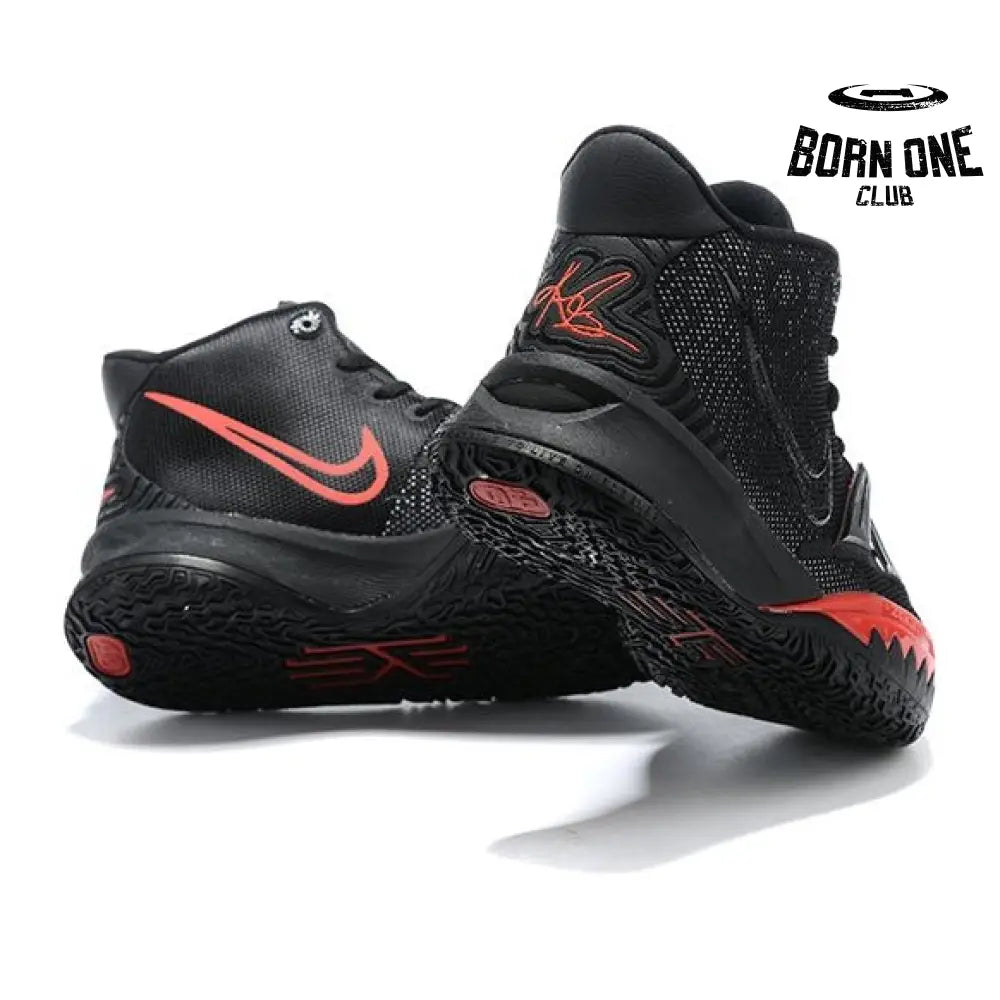 NIKE KYRIE 7 x BRED
