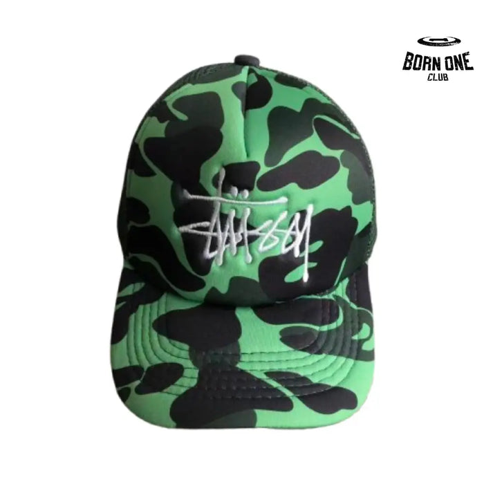 Boné BAPE x Stussy Trucker Green