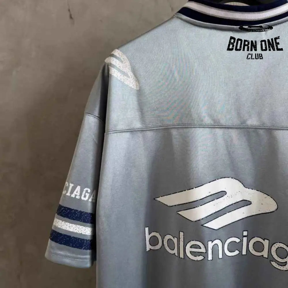 Camiseta Balenciaga Jersey V-neck Oversized Cinza