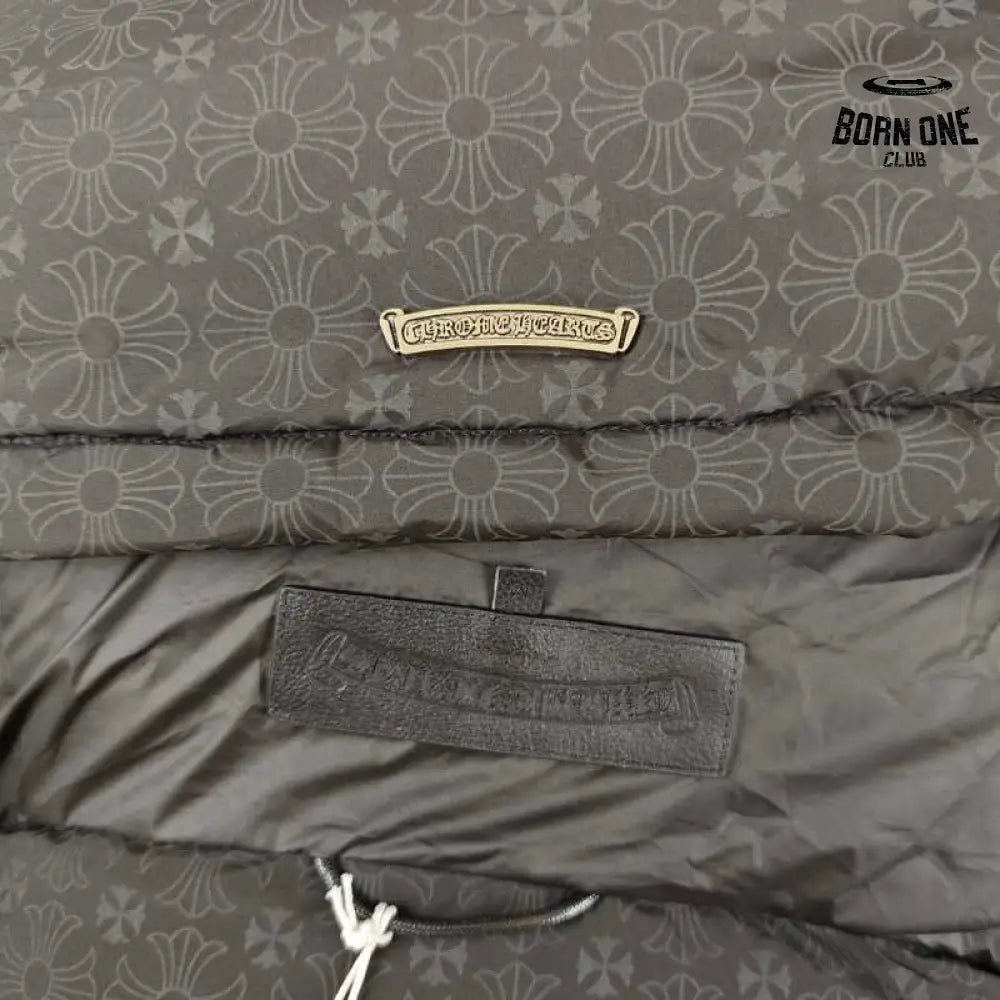 Jaqueta Chrome Hearts Monogram Print Puffer Black
