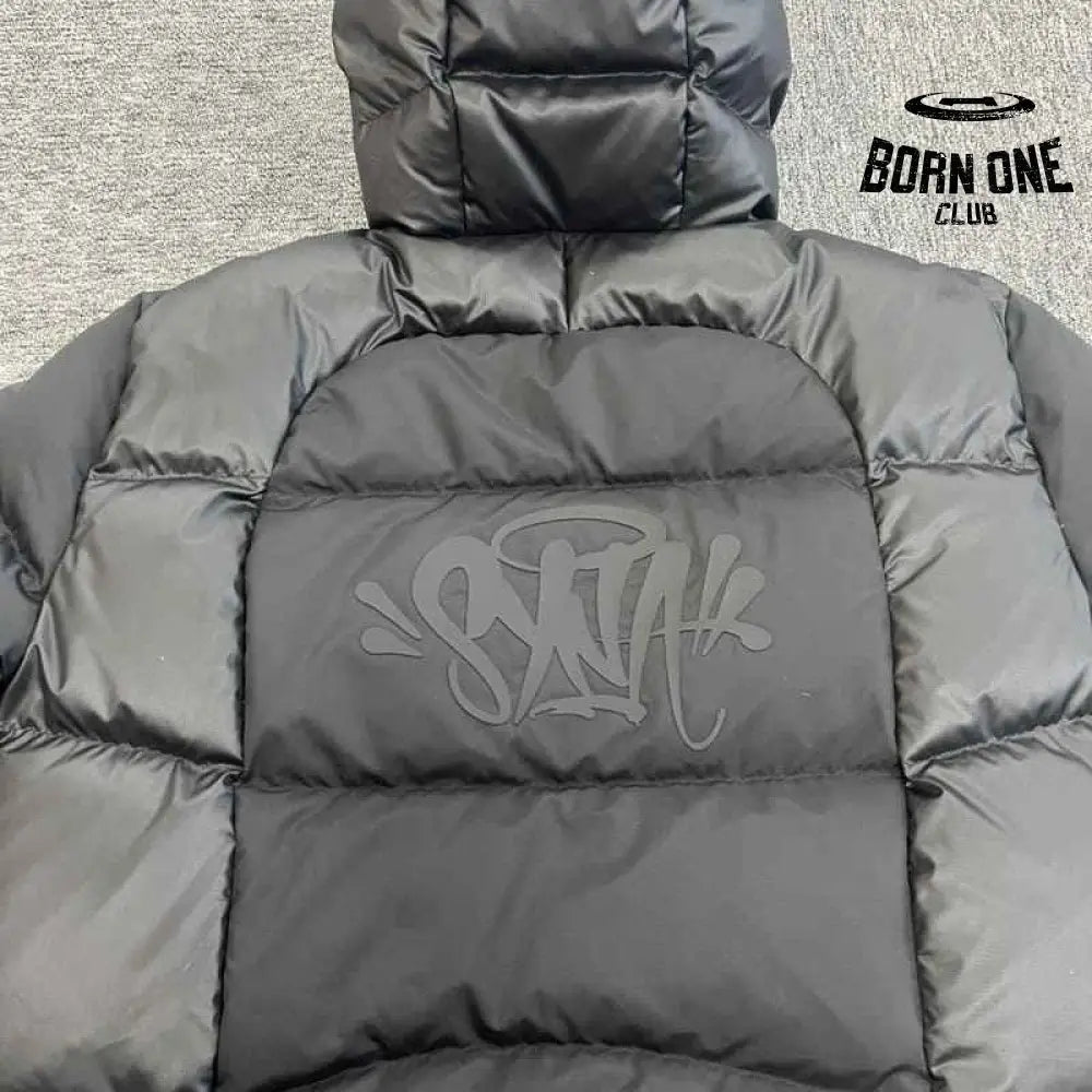Jaqueta Puffer Synaworld Logo Wave Preta
