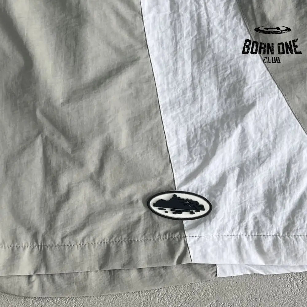 Shorts Corteiz Cinza