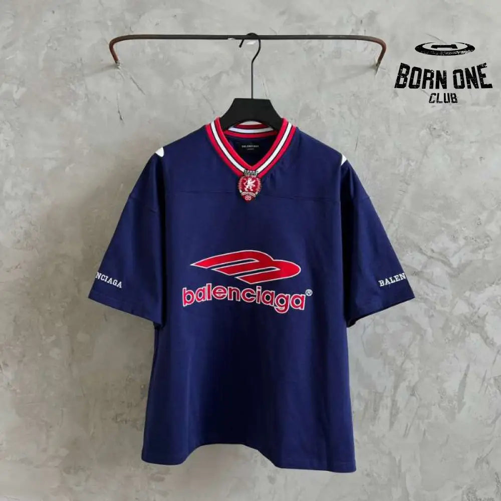 Camiseta Balenciaga Football V-neck Oversized Azul