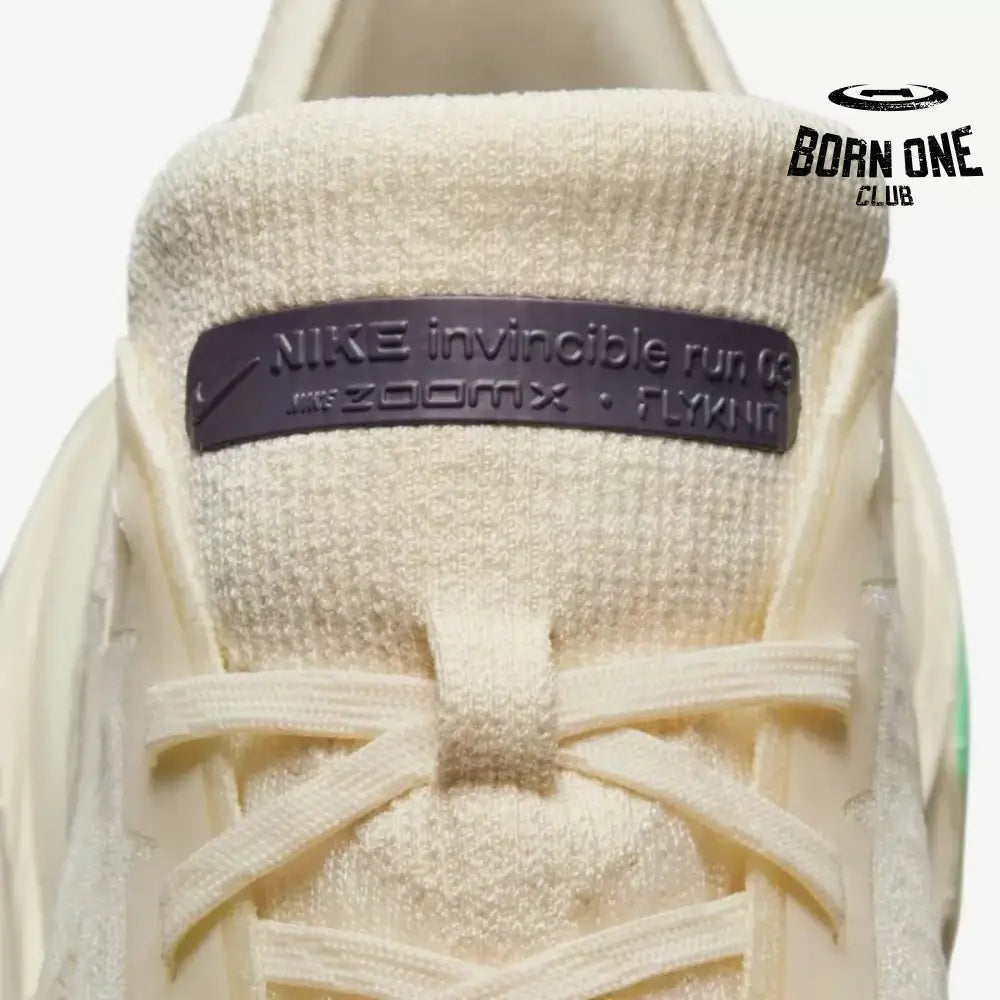 Nike Invincible Run 3 - Bege