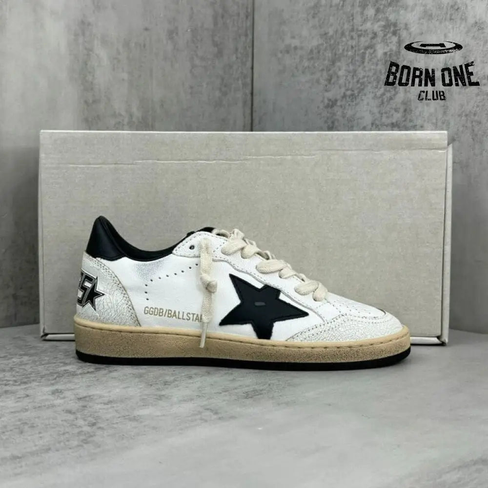 Golden Goose Ball Star 'Sneakers' White Star Black