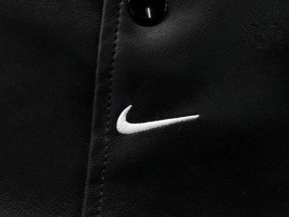 Jaqueta Supreme x Nike Varsity Preta