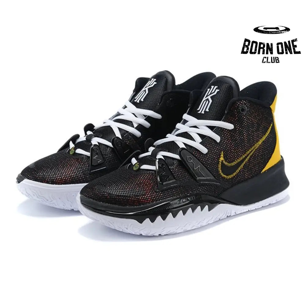 NIKE KYRIE 7 x ROSWELL RAYGUNS