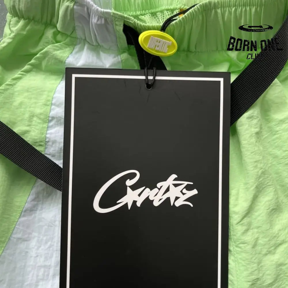 Shorts Corteiz Verde Claro Branco