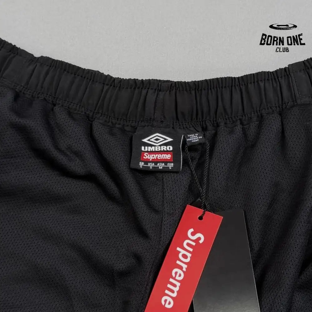 Conjunto Supreme x Umbro Cotton Ripstop Track Black