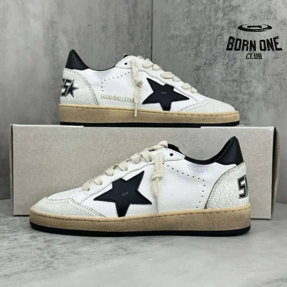 Golden Goose Ball Star 'Sneakers' White Star Black