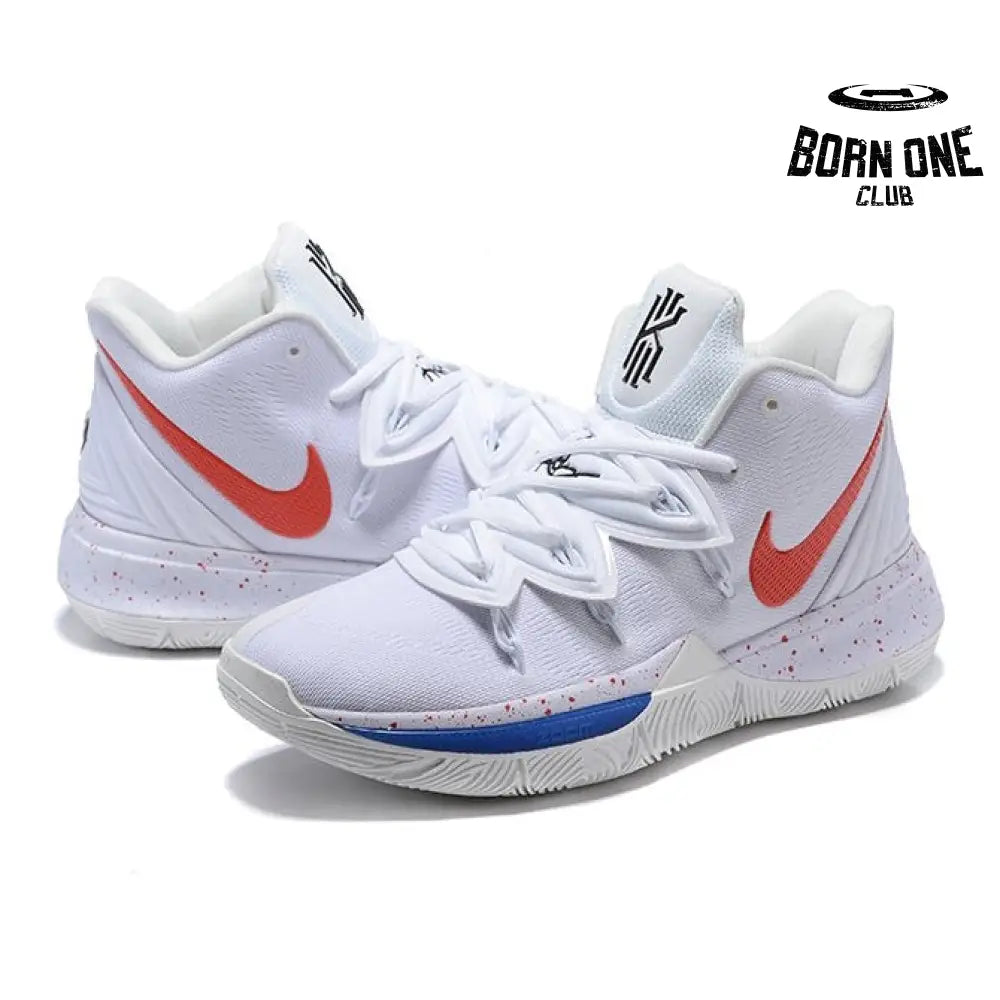 NIKE KYRIE 5 x UCONN HOME PE